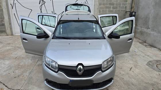 RENAULT SANDERO 1.0 AUTHENTIQUE 16V FLEX 4P MANUAL